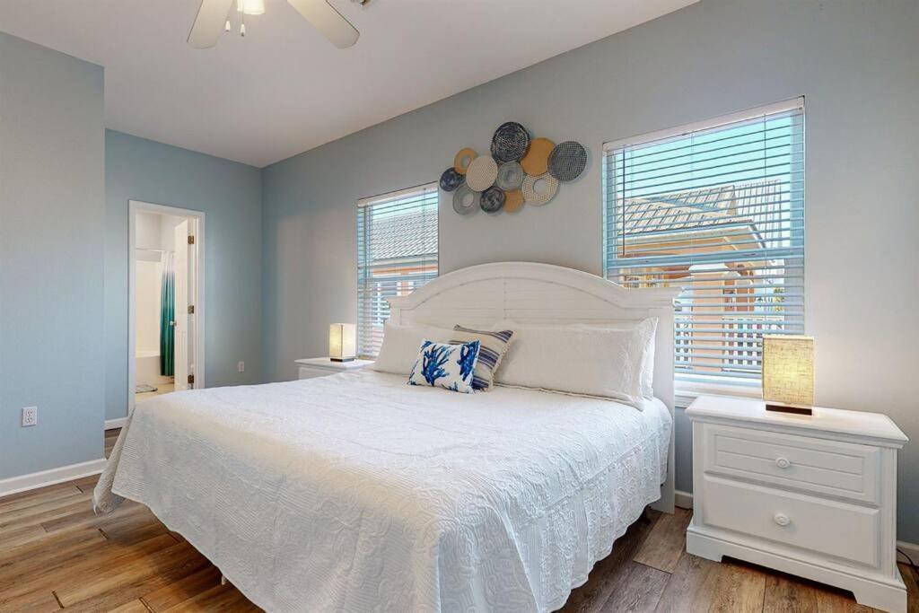 Eye-Catching Property W/ Picturesque Coastal Views Gulf Shores Dış mekan fotoğraf